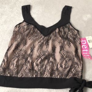 NWT DKNY city petite Lace Top 6P